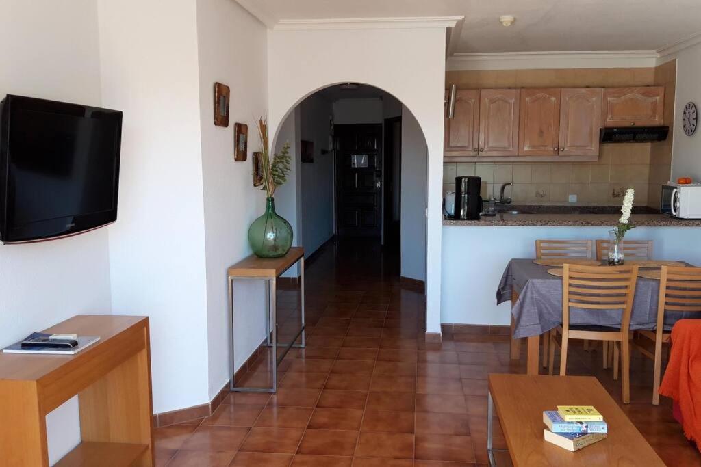 Apartment With Pool And Gardens Near The Coast Сан-Мігель-де-Абона Екстер'єр фото